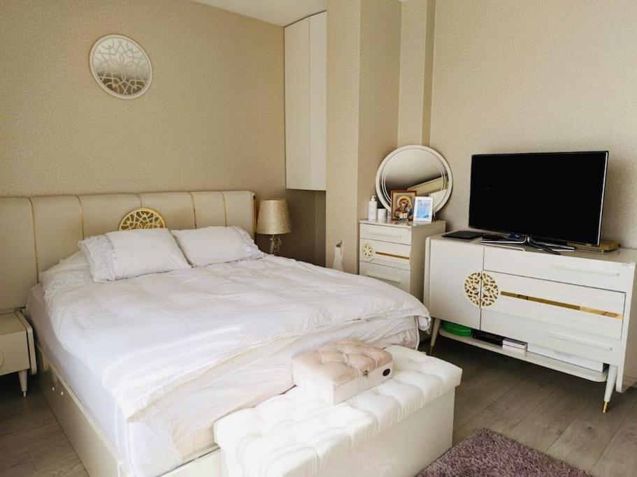 Spacious Prestige Penthouse فارنا المظهر الخارجي الصورة
