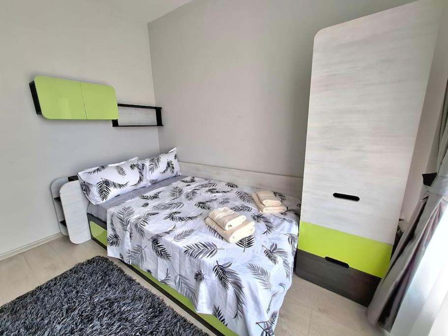 Spacious Prestige Penthouse فارنا المظهر الخارجي الصورة