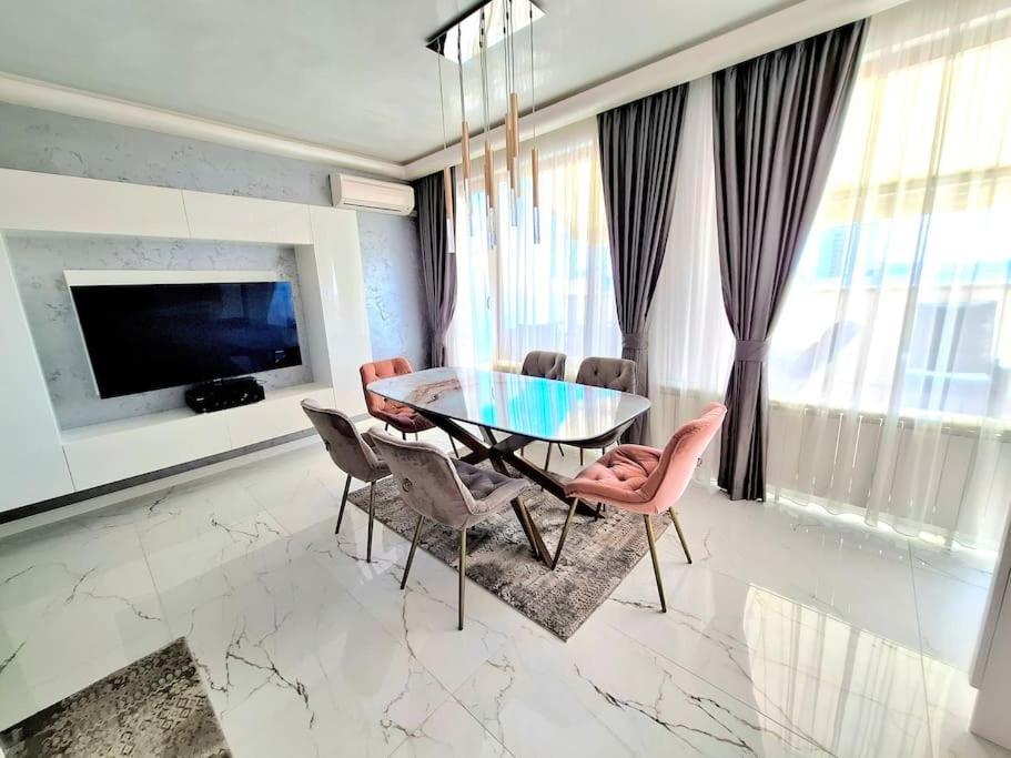 Spacious Prestige Penthouse فارنا المظهر الخارجي الصورة