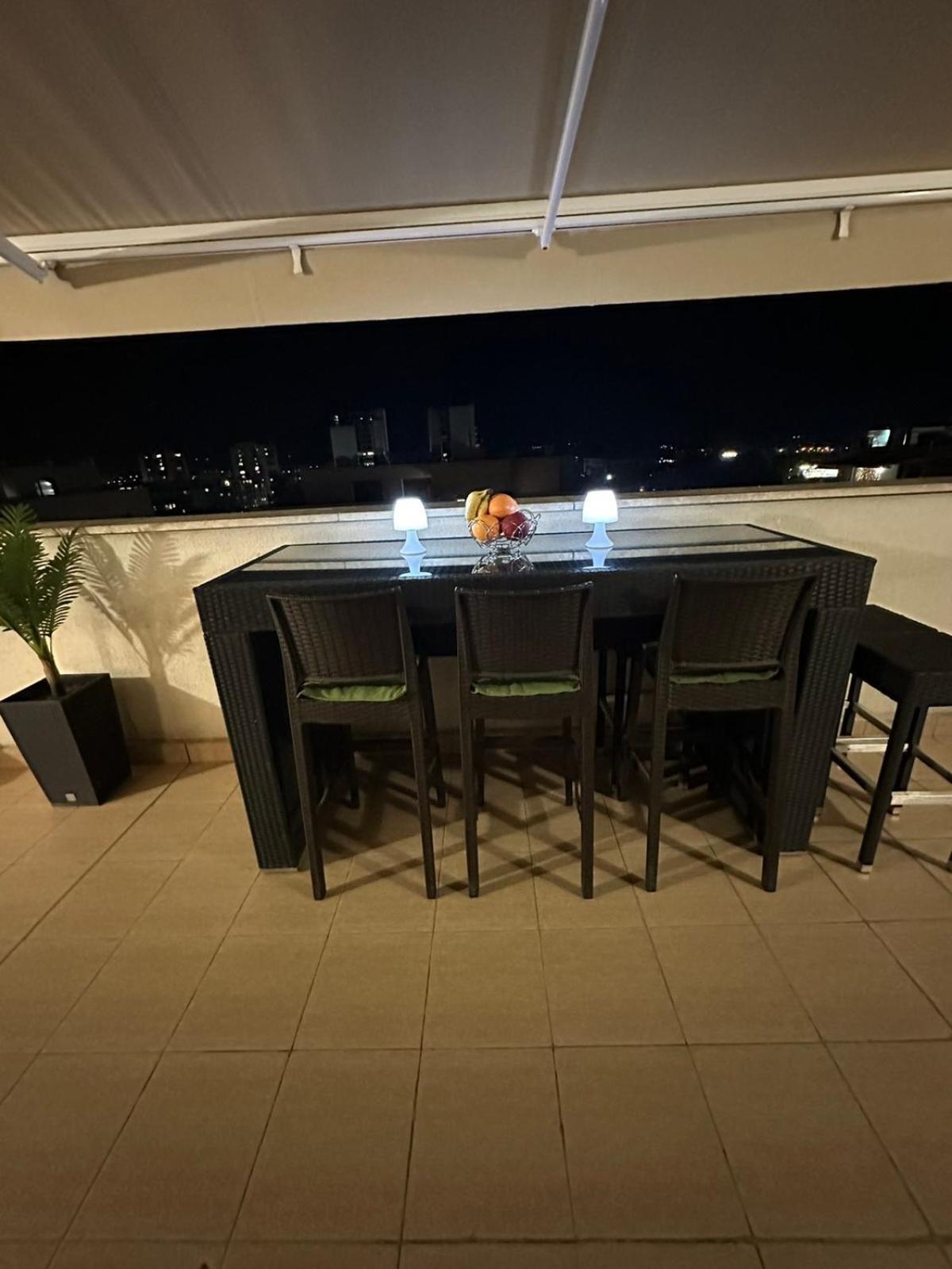 Spacious Prestige Penthouse فارنا المظهر الخارجي الصورة