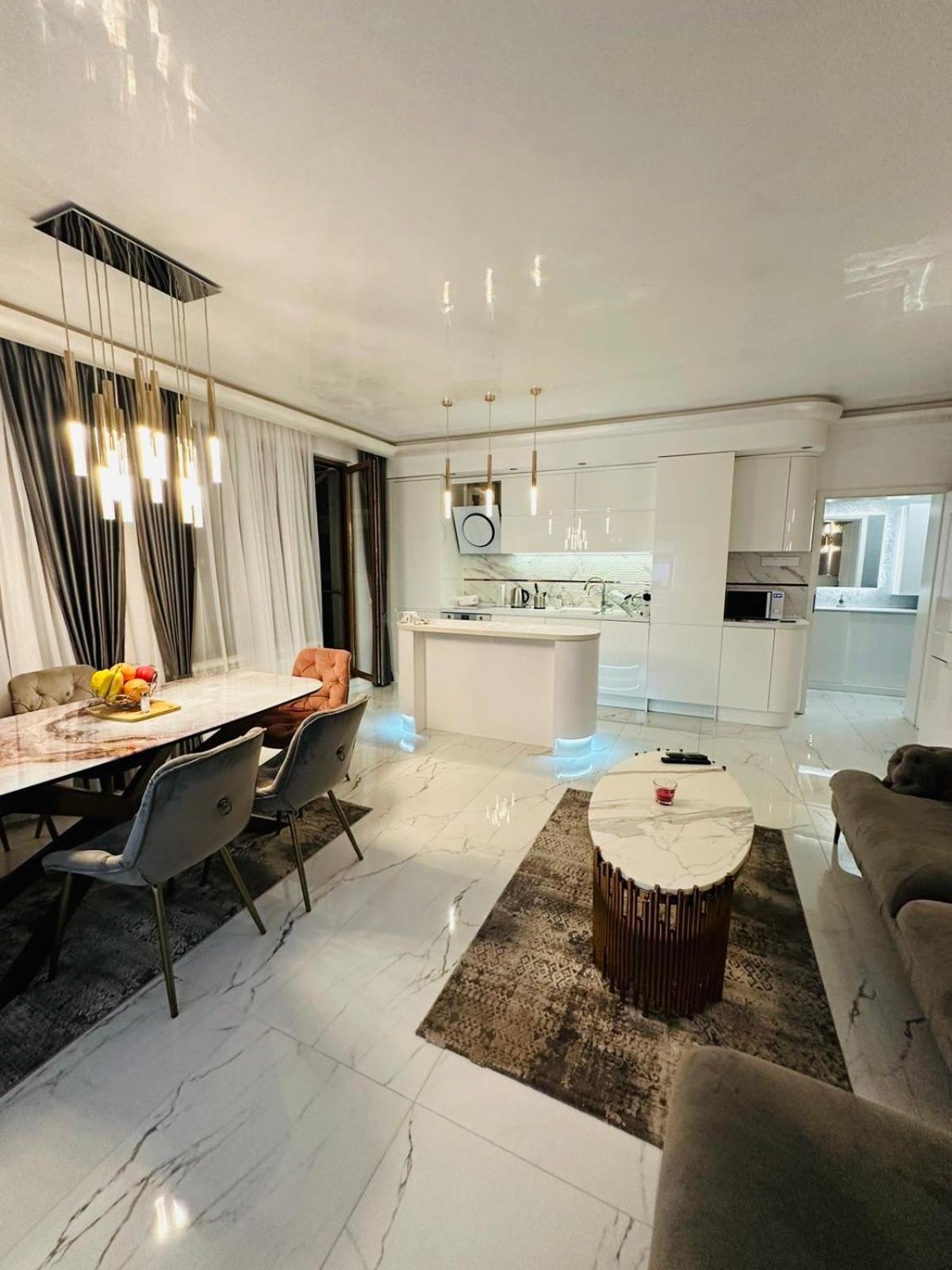Spacious Prestige Penthouse فارنا المظهر الخارجي الصورة